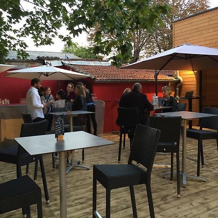 Bull'It Hotel Saint-Genis-Laval Exterior foto