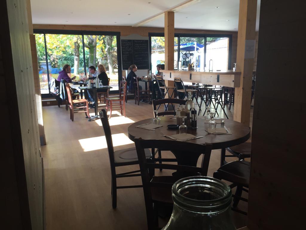 Bull'It Hotel Saint-Genis-Laval Exterior foto